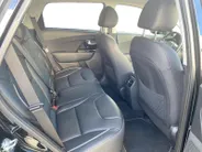 Kia e-Niro ExecutiveLine 64 kWh | Climate control | Leder | Stoel + stuurverwarming en ventilatie | Schuif/kanteldak | Navigatie | 17 inch LM-velgen | Keyless | SOH 97% |