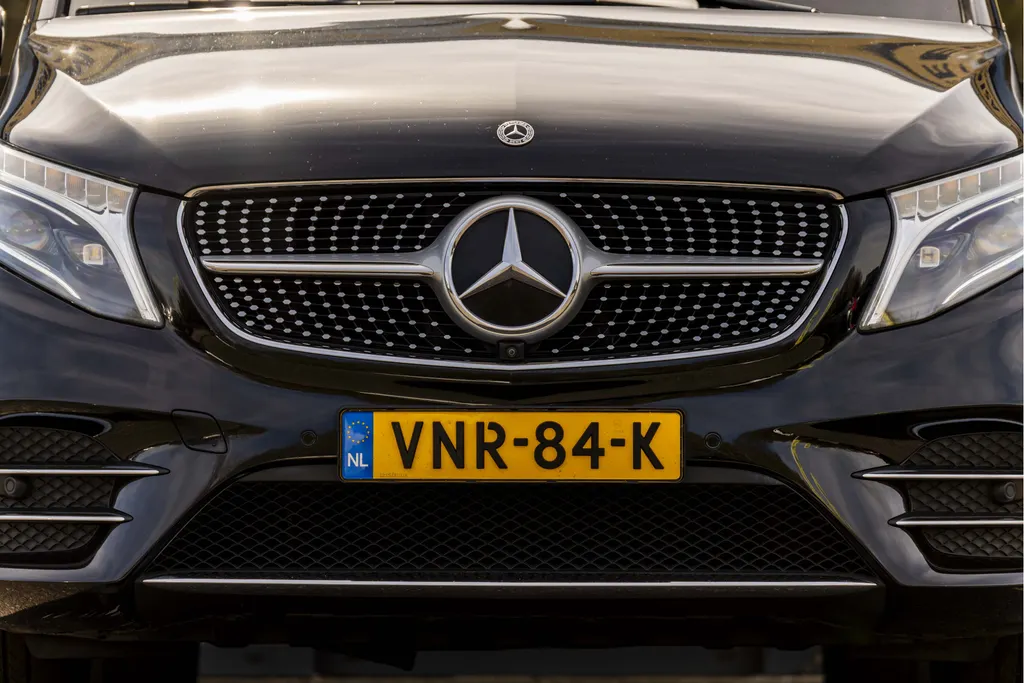 Mercedes-Benz V-Klasse 300d Lang DC Avantgarde Edition EX.BTW