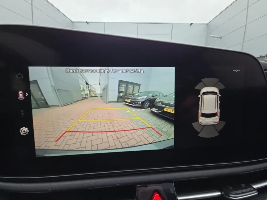 Kia Niro 1.6i Hybrid DynamicPlusLine Schuif-/kanteldak | Dodehoek Detectie | Stoelverwarming | Camera | Cruise Control Adaptief | Carplay | Head up Display | NAP
