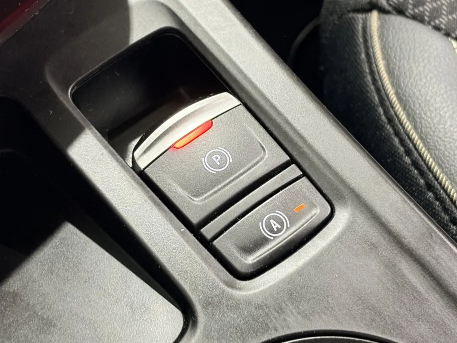 Renault Arkana 145PK E-Tech Full Hybrid Techno Automaat | 1e eigenaar | Navi | Climate Control | Apple CarPlay/Android Auto | Camera | Parkeersensoren | Adaptive Cruise Control | Licht & Regen Sensor | Digital Cockpit |
