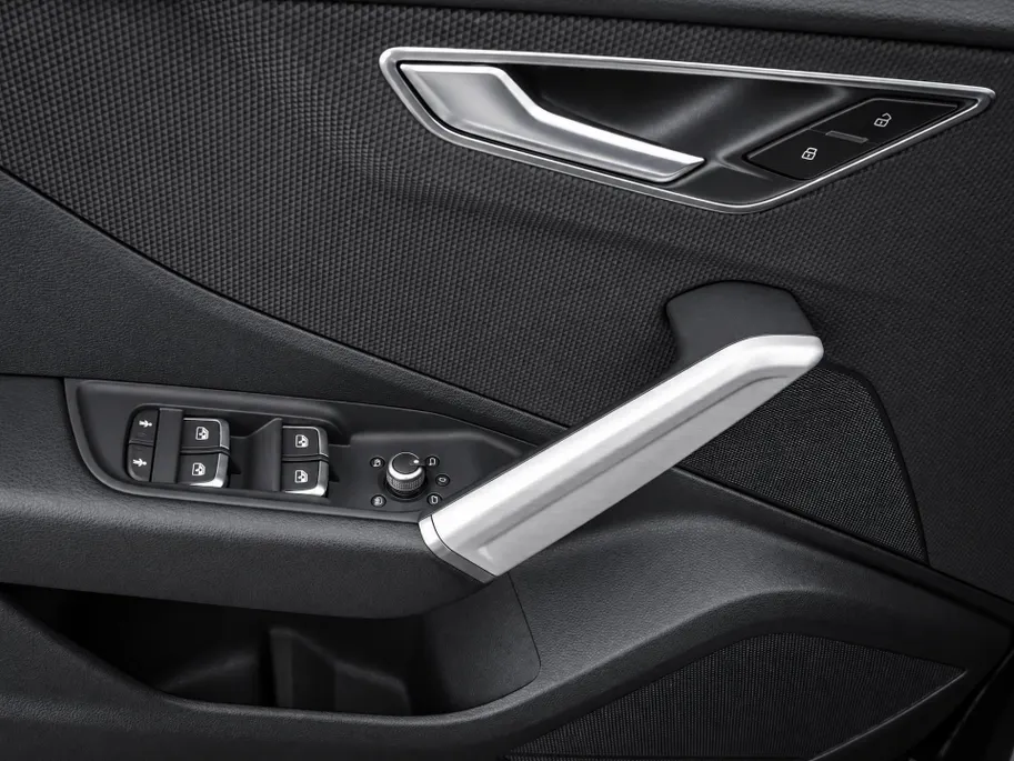 Audi Q2 35 TFSI 150pk S Edition · Camera · Matrix LED · Apple/Android Car Play · Adaptive Cruise Control · Stoelverwarming · Verkeersbord Detectie · Virtual Cockpit ·