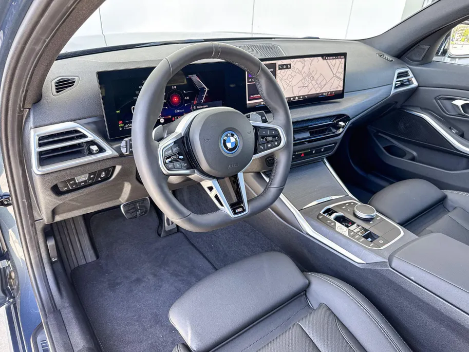 BMW 3 Serie Touring 330e