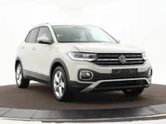 Volkswagen T-Cross 1.5 TSI 150pk DSG Style · Apple/Android Car Play · Stoelverwarming · LED verlichting