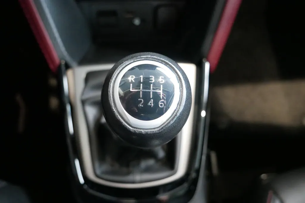 Mazda CX-3 2.0 SkyActiv-G 120 TS+ *Airco*Parkeersensoren*Leder*Trekhaak*Hoge instap!