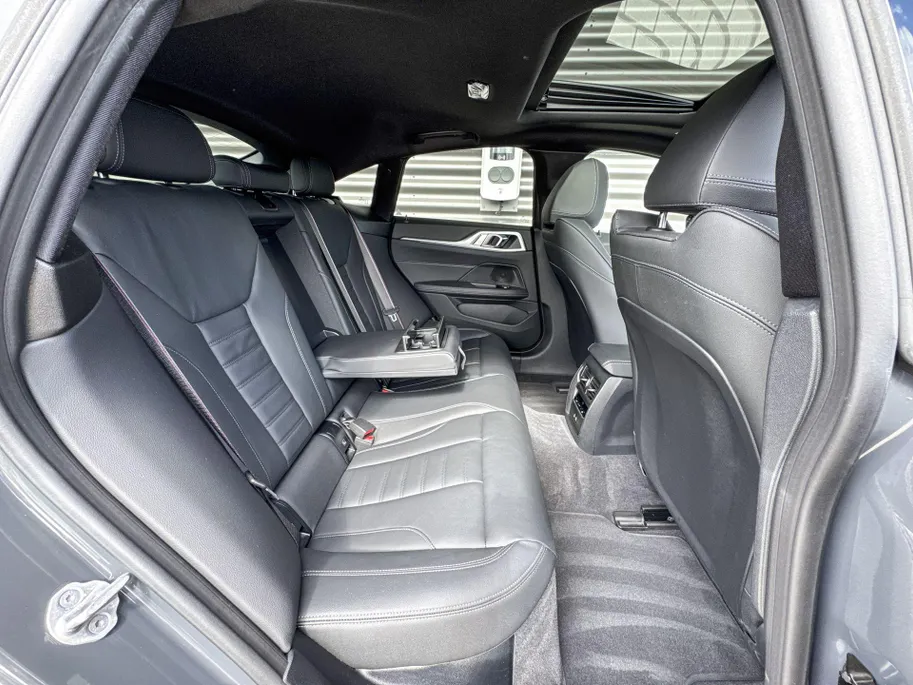 BMW i4 eDrive40 84 kWh