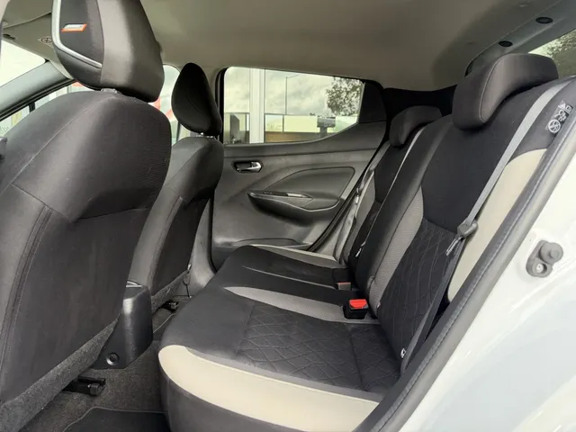 Nissan Micra 1.0 IG-T 92pk N-Design | Trekhaak | Navigatie | BOSE | All Season | Airco | PDC achter