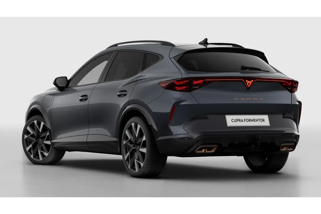 CUPRA Formentor VZ Performance | Digitaal instrumentenpaneel (Virtual Cockpit) | Draadloze Apple CarPlay™, Android Auto™ | Elektronisch Sperdifferentieel (XDS)