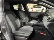 Renault Clio 145PK E-Tech Full Hybrid Techno Automaat | Digital Cockpit | 9,3' Navi | Climate Control | Apple CarPlay/Android Auto | Camera | Cruise Control | Armsteun | Lichtmetalen Velgen |