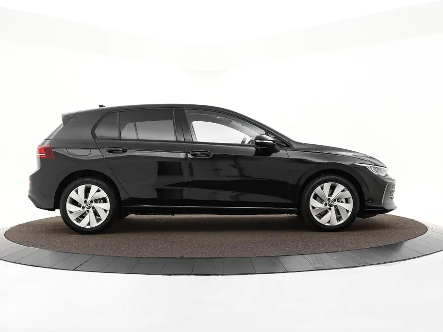 Volkswagen Golf Life Edition 1.5 eHybrid 204 PK 6 versn. DSG · Achteruitrijcamera · Draadloze telefoonlader · Comfort pakket · Prijs in inclusief inruilpremie · MEGA SALE