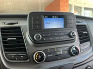 Ford Transit Custom 320 2.0 TDCI 105PK L2H1 Trend 9 PERSOONS BUS!