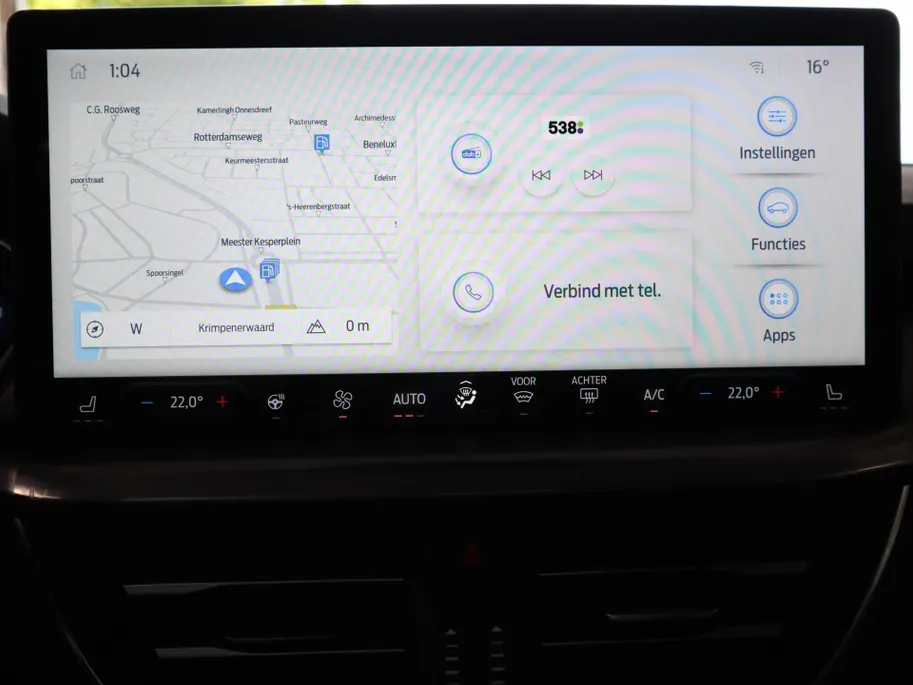 Ford Focus Wagon 1.0 EcoBoost Hybrid Titanium X | NL Auto | Winterpack | Climate Control | Camera | Pakeersensoren | Navigatie | DAB+ | B&O Audio | AGR-Bestuurdersstoel | Draadloze Apple Carplay&Android Auto |