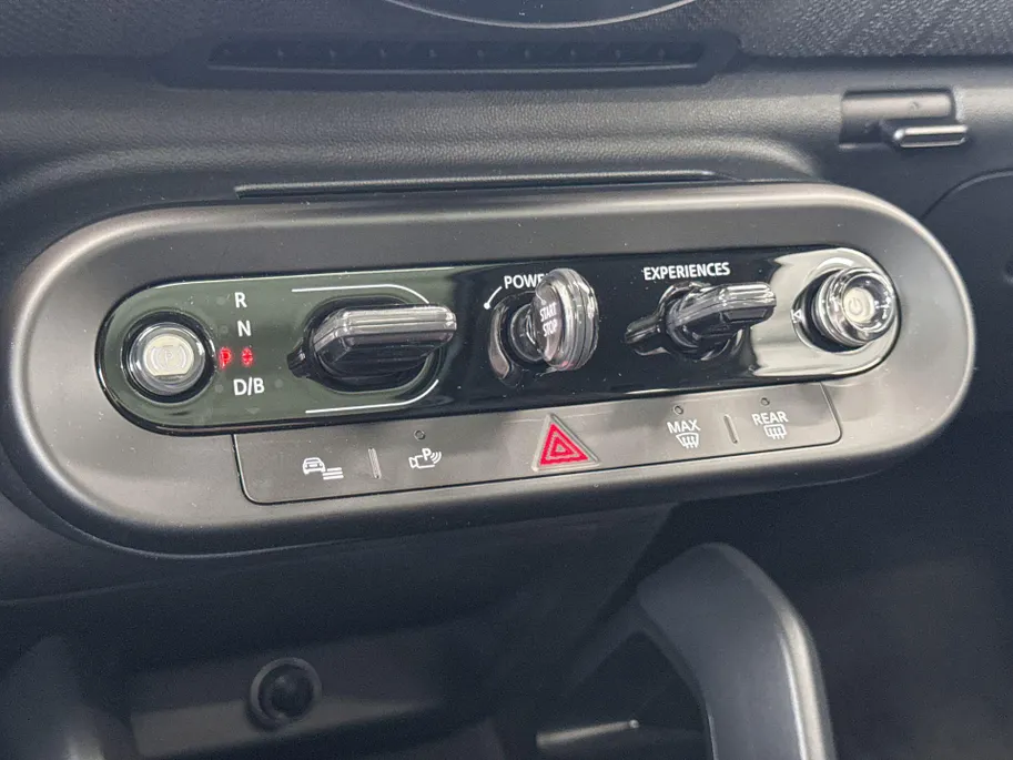 MINI Cooper 3-deurs Electric Cooper SE Paul Smith Ed. XL 54.2 kWh