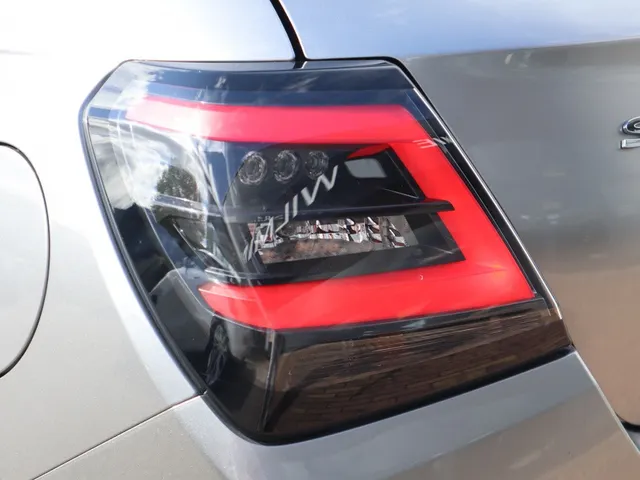 Suzuki Swift 1.2 Style Hybrid Automaat Keyless | Adaptive Cruise | AllSeasons