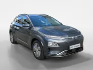 Hyundai Kona EV Fashion Design 39 kWh | Zeer nette auto | Dealer onderhouden | SOH 89,7% | Zeer compleet | Stoel & stuurverwarming | Apple Carplay / Android Auto |