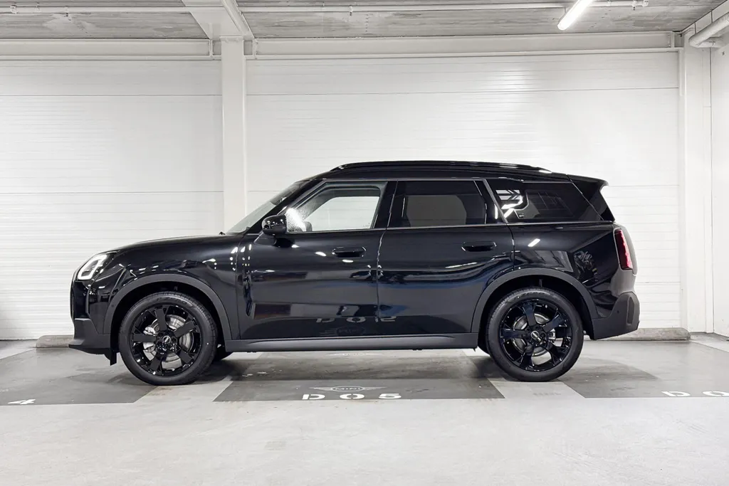 MINI Countryman C