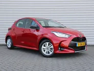 Mazda 2 Hybrid 1.5 Agile | Comfort pakket | CarPlay | Camera | Stuur-/stoelverwarming | Cruise adapt. | 15' LM |