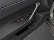 Volkswagen Polo 1.0 TSI 95pk DSG Highline · Apple/Android Car Play · Navigatie · P-Sensoren · Stoelverwarming · Climatronic ·