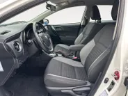 Toyota Auris Touring Sports 1.2T Aspiration | Automaat | Bluetooth | Camera | Climate Control | All Season Banden | Automatische Raambediening | 12 Maanden BOVAG Garantie