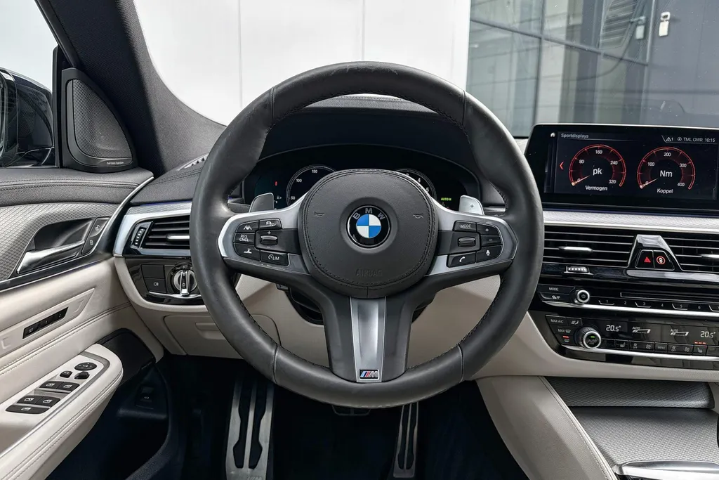 BMW 6 Serie Gran Turismo 630i High Executive Edition