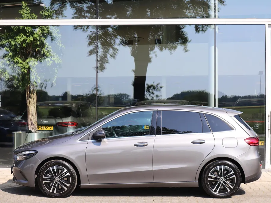 Mercedes-Benz B-Klasse 250 e Star Edition l Keyless l Achteruitrij camera l Stoelverwarming