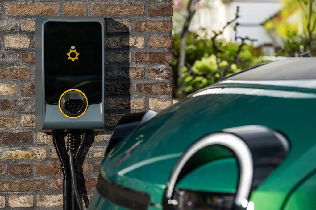 vehicle to grid laadstation, Solar Life laadstation