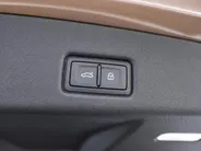 Audi Q5 e-hybrid quattro S edition Competition 367 PK · Tech pro · 20' LM Velgen · Glazen panoramadak · B&O Premium 3D