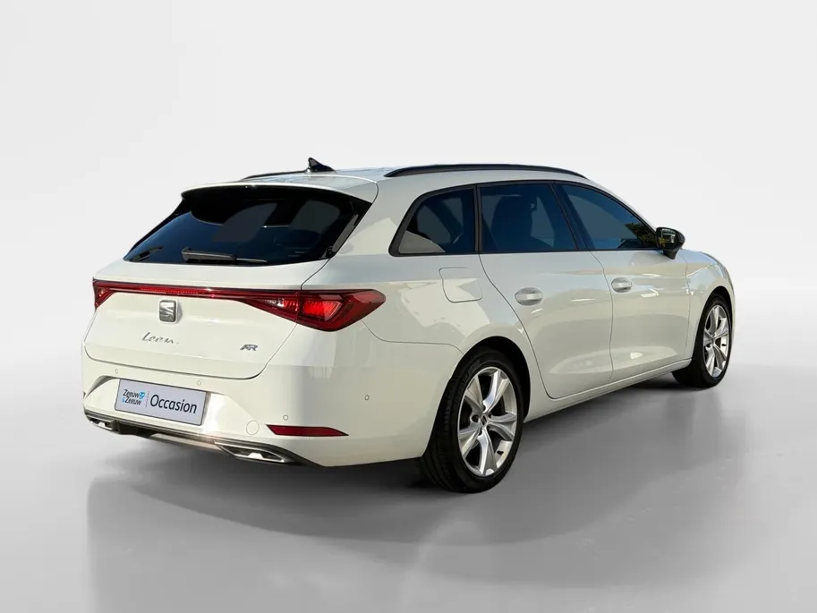 SEAT Leon Sportstourer 150PK 1.5 TSI FR Business Intense | Navigatie | Cruise Control Adaptief | Climate Control | Apple Carplay/Android Auto | Camera | Parkeersensoren | Lichtmetalen Velgen | Licht & Regen Sensor |