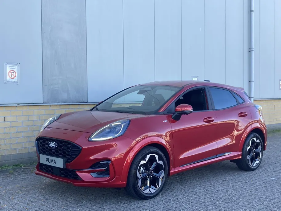 Ford Puma 1.0 EcoBoost Hybrid ST-Line X Automaat Fantastic Red - Driver Assistance Pack - Winter Pack