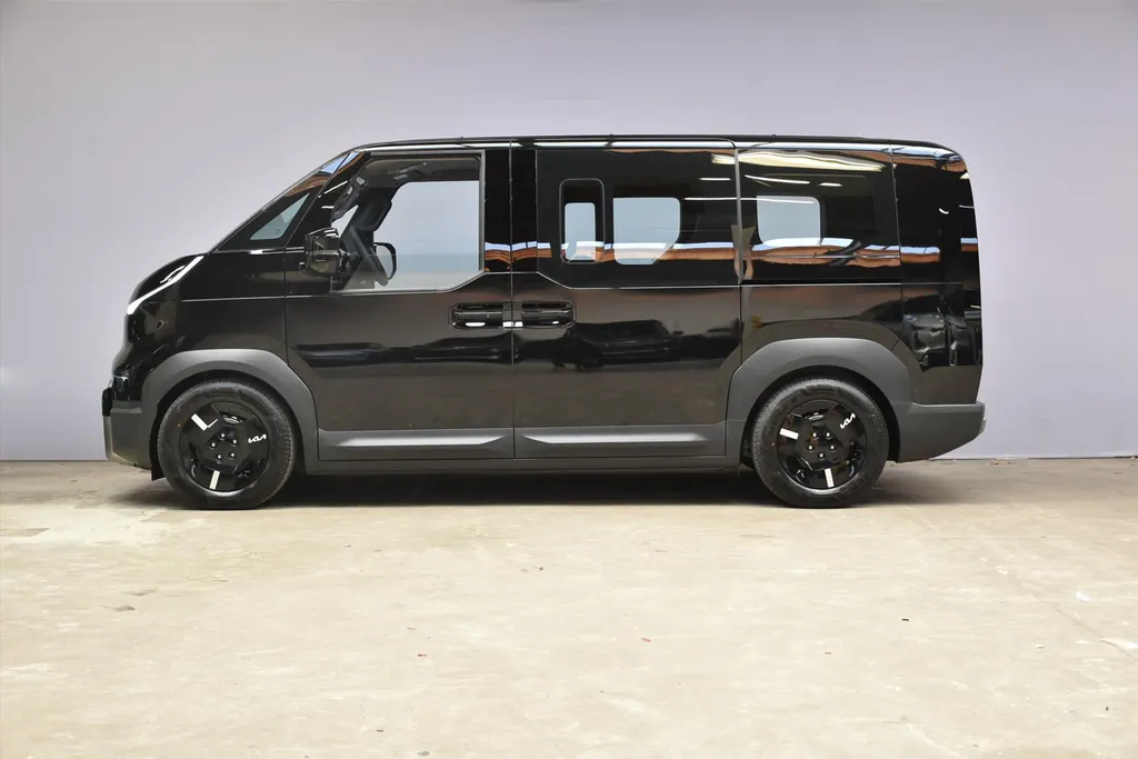 Kia PV5 Passenger 71,2 kWh Plus