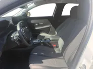Peugeot 208 1.2 Hybrid 110 e-DCS6 Allure | Automaat | Parkeersensoren | Climate Control | Apple Carplay/Android Auto | DAB | Full Led