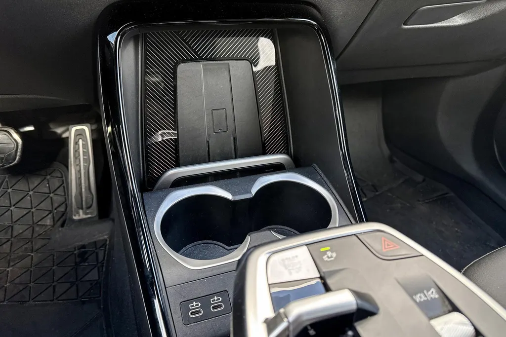 BMW X1 xDrive23i