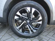 Peugeot 2008 1.2 PureTech GT | Automaat | Navi | Camera | Panoramadak | Dodehoek detectie | Cruise adapt. | 17' LM | LED |