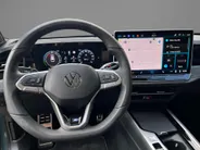 Volkswagen Passat Variant 1.5 eHybrid 272pk DSG R-Line Edition · Panoramadak · Inklap. Trekhaak · 360 Camera · Keyless · Matrix LED · Elek. Achterklep · Head-Up Display · Garantie t/m 13-11-2030 of 100.000km