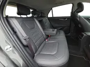 Kia Niro 1.6i Hybrid DynamicPlusLine Schuif-/kanteldak | Dodehoek Detectie | Stoelverwarming | Camera | Cruise Control Adaptief | Carplay | Head up Display | NAP