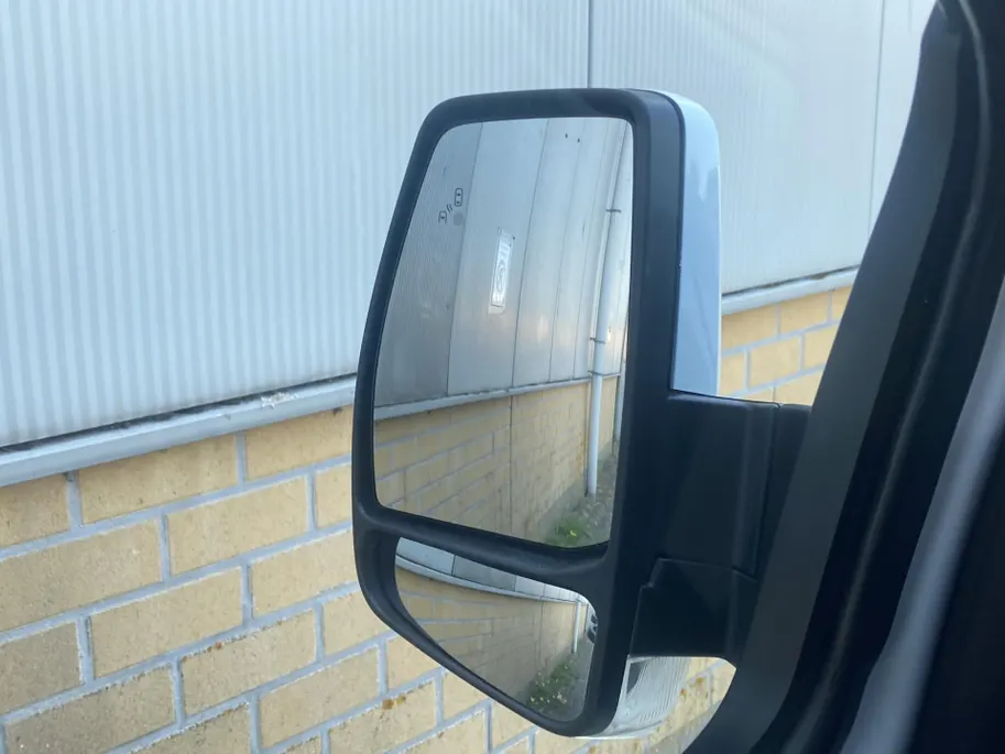 Ford Transit Custom 300 2.0 TDCI 130 pk L1H2 Trend Store Van Laadruimte inrichting - Imperiaal met dakladder - Opstaptrede achterbumper -Comfort laadschot