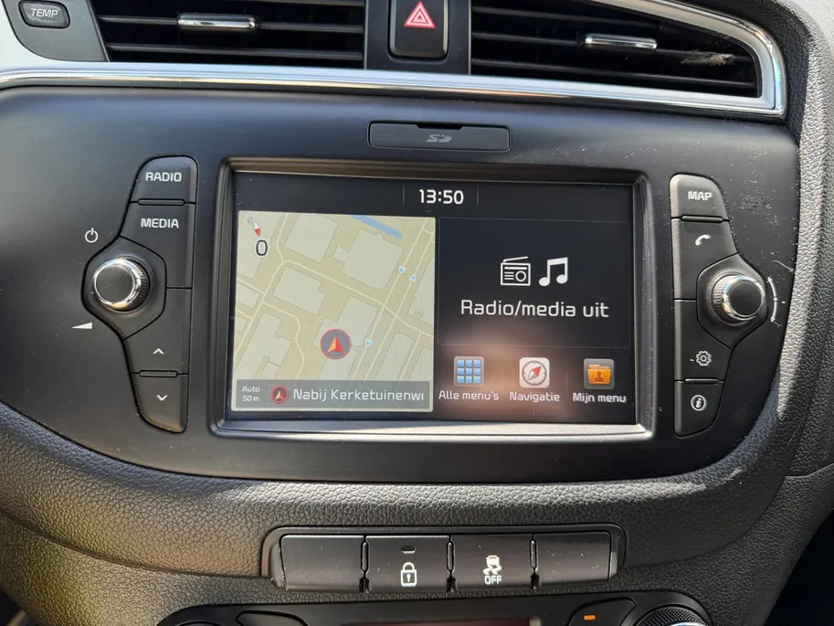 Kia cee'd Sportswagon 1.0 T-GDi Design Edition | Zeer nette auto | Dealer onderhouden | Achteruitrijcamera | Navigatie met Apple CarPlay & Android Auto |