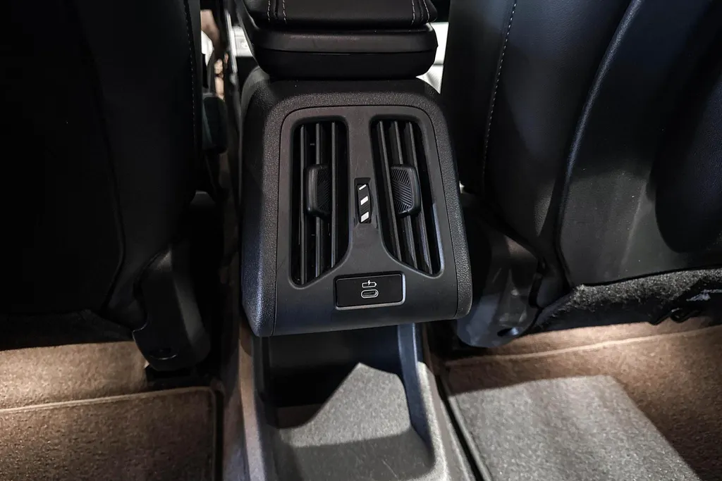 BMW iX1 eDrive20 67 kWh