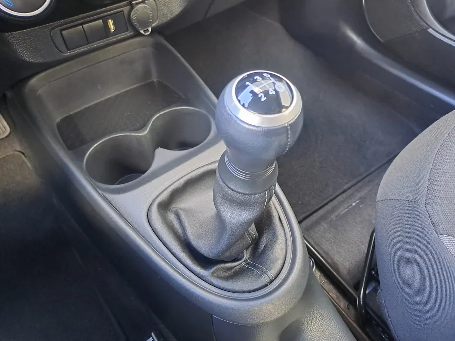 Toyota Aygo X 1.0 VVT-i MT Play | Apple Carplay/Android Auto | Cruise control adaptief | Airco | DAB | Camera