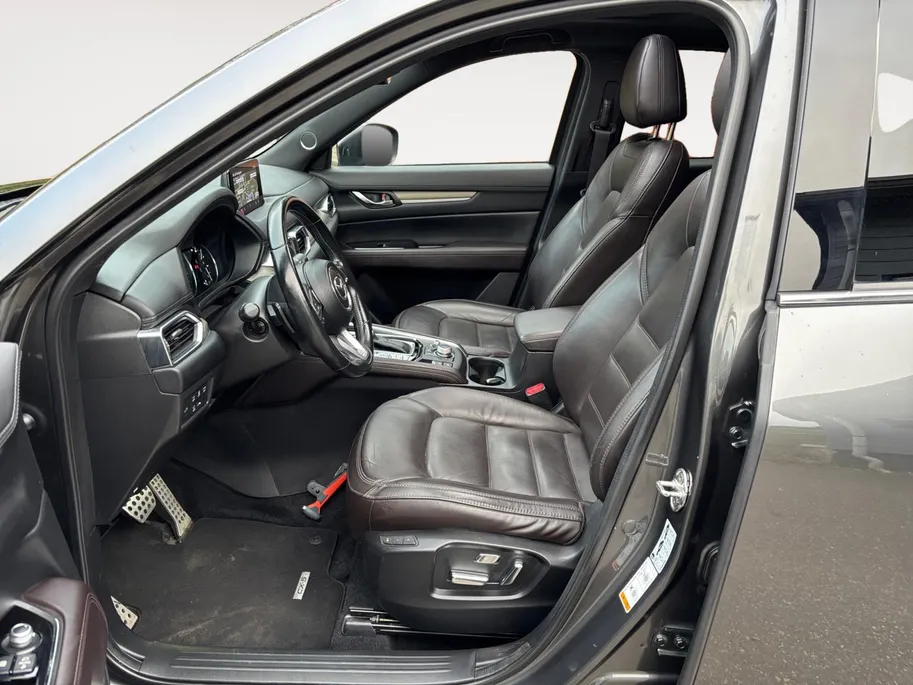 Mazda CX-5 2.0 SkyActiv-G 165 Signature | Schuif/kanteldak | 360 graden camera | Wegklapbare Trekhaak | Adaptieve Cruise Control | Navigatie | BOSE | Leder | 19' Lichtmetalen velgen