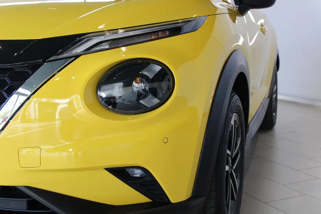 Nissan Juke 1.6 Hybrid N-Connecta | stuurverwarming | Stoelverwarming | Automaat | Achteruitrijcamera | Pdc voor en achter | Cruise controle | Climate Controle | LM wielen | Navigatie | Apple carplay & Android auto |