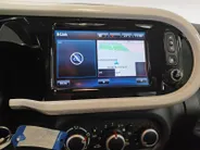 Renault Twingo 1.0 SCe Collection NAVI AIRCO CAMERA CRUISE CONTROLE PARKEERSENSOREN ANDROID AUTO CENTRAAL VERGRENDELING 12 MAANDEN GARANTIE ZEER MOOIE AUTO
