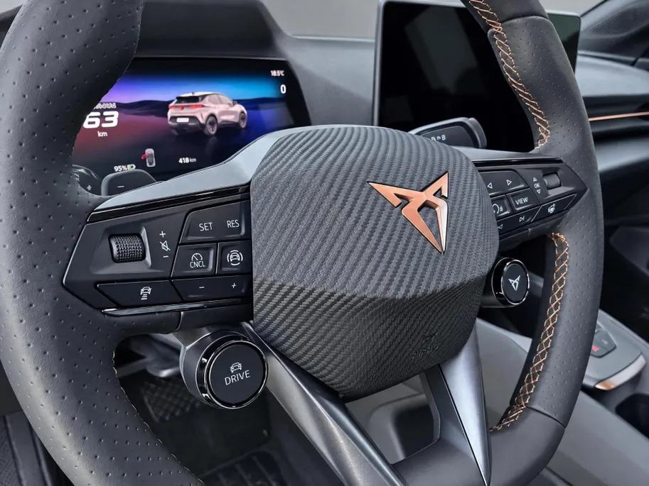 CUPRA Raval Business First Edition 56 kWh 211 PK l 18' Devier l Achteruitrijcamera l Stoel en Stuurverwarming