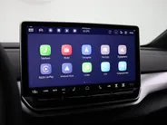Volkswagen ID.4 Limited Edition 58 kWh accu 190 PK · Achteruitrijcamera · Draadloze telefoonlader · Trekhaak, elektrisch uitklapbaar · Voorraad OUTLET · Prijs is inclusief inruilpremie ·