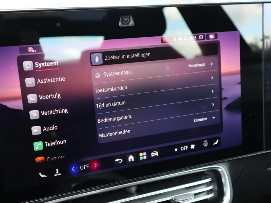 Mercedes-Benz CLA 200 Business Solution AMG