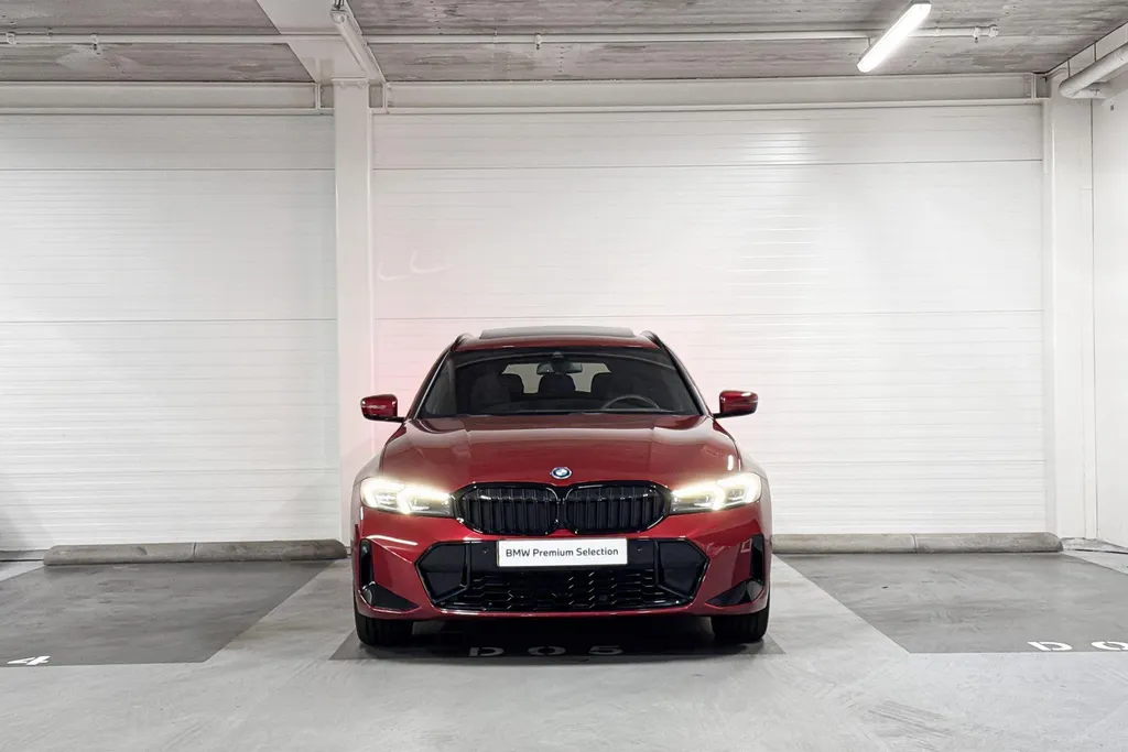 BMW 3 Serie Touring 330e xDrive
