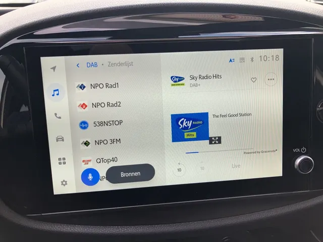 Toyota Aygo X 1.0 VVT-i MT Premium Cabrio | JBL | PDC v/a (12000km!!)