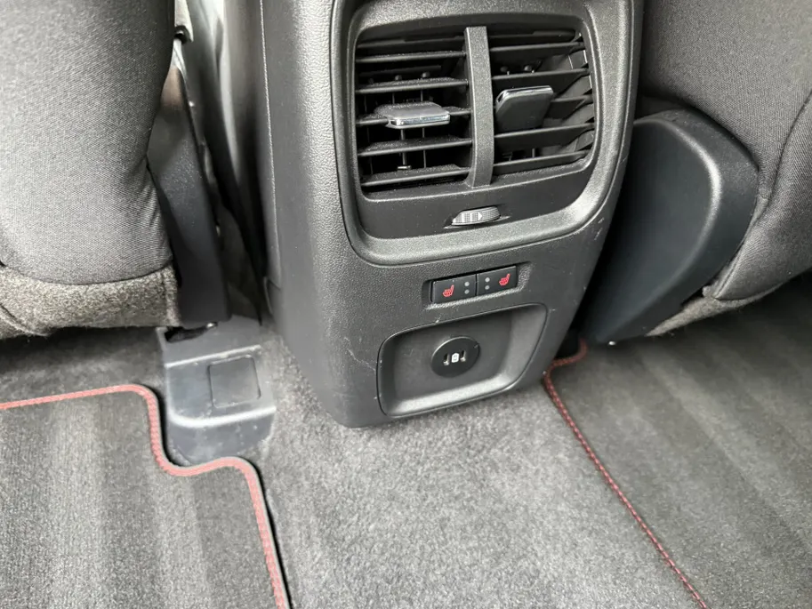 Ford Kuga 2.5 PHEV ST-Line-navi-winterpack-Frozen White
