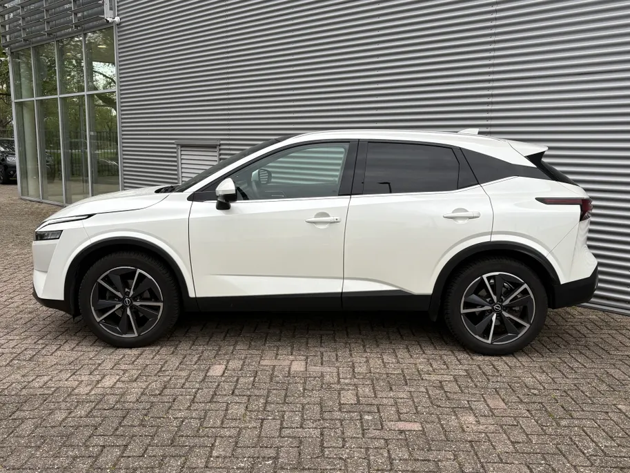 Nissan QASHQAI 1.3 MHEV Tekna Plus | Leer | Voorstoelen verwarmd | 360 Camera | Navigatie | 20'' LM | Stoel Massage | Luxe Lederen Bekleding | Dode Hoek Detectie | Apple Carplay/Android Auto