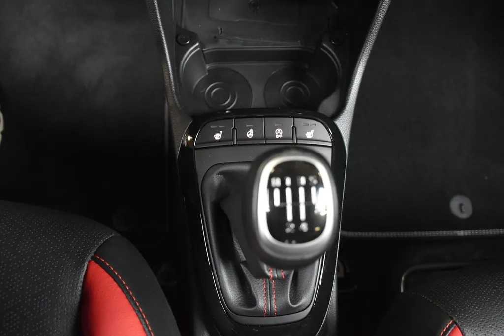 Kia Picanto 1.0 T-GDi 100pk 5-zits GT-Line | weinig kilometers