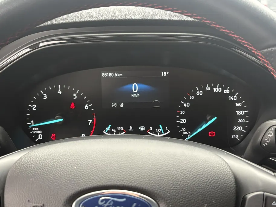 Ford Focus 1.0 EcoBoost Hybrid ST Line Hatchback | Winter Pack | Groot Scherm | Android Auto Apple Carplay